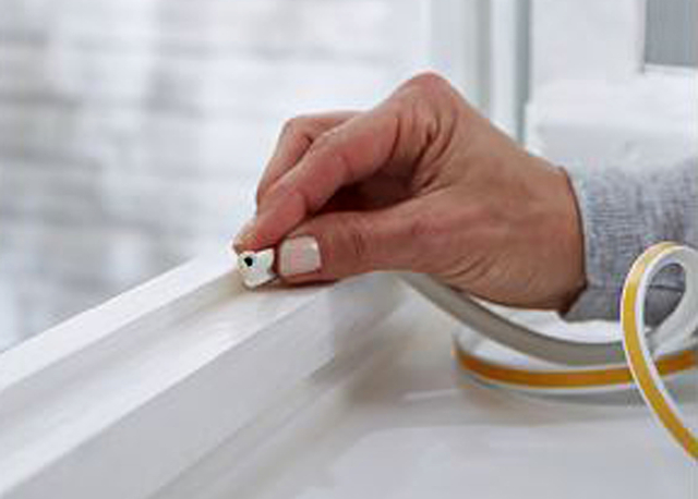 Tochtstrip Tesamoll® P-profiel rubber 6mx9mm wit — Foto 2 von 2