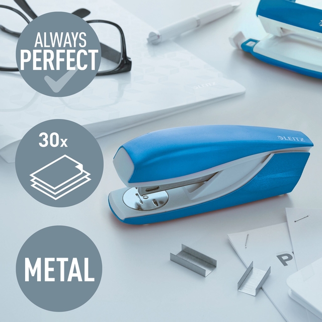 Nietmachine Leitz NeXXt Wow metaal 30 vel blauw — Photo 2 sur 2